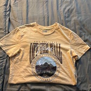 Vans off the wall t-shirt